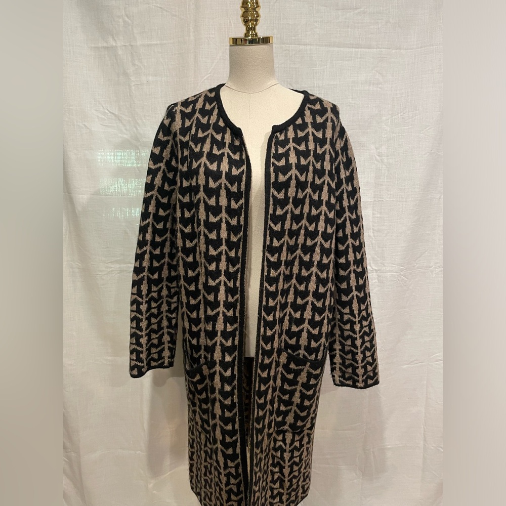 NWOT Max Studio color block‎ sweater